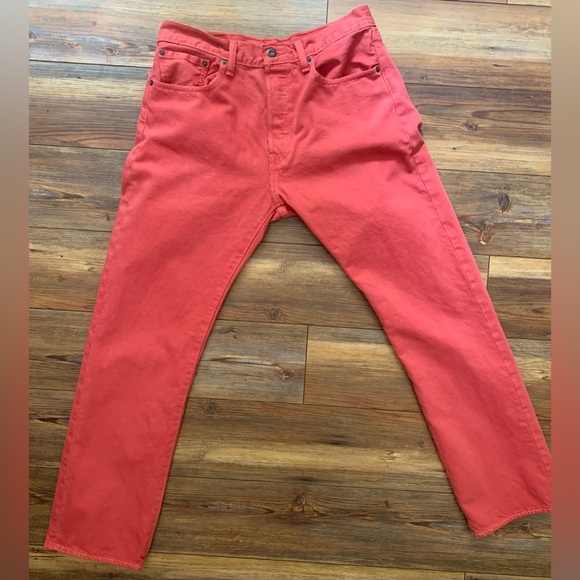 Levi’s 501 Salmon Red Straight Leg 33x30 Button Fly Jeans Classic - Picture 2 of 12